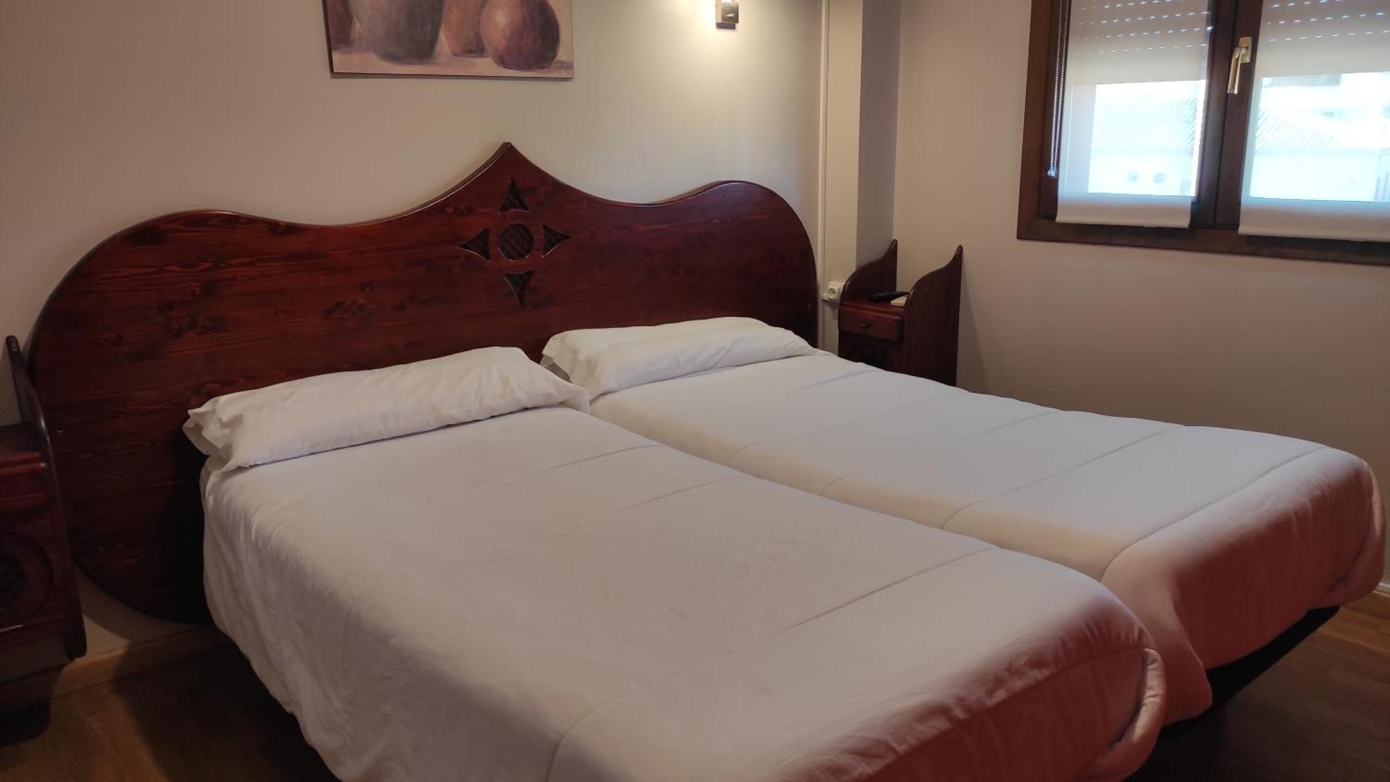 Hostal Suetxe Los Arcos Dış mekan fotoğraf